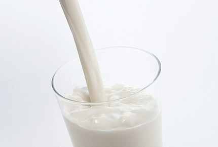 Как воздействует молоко на печень и можно ли им лечиться