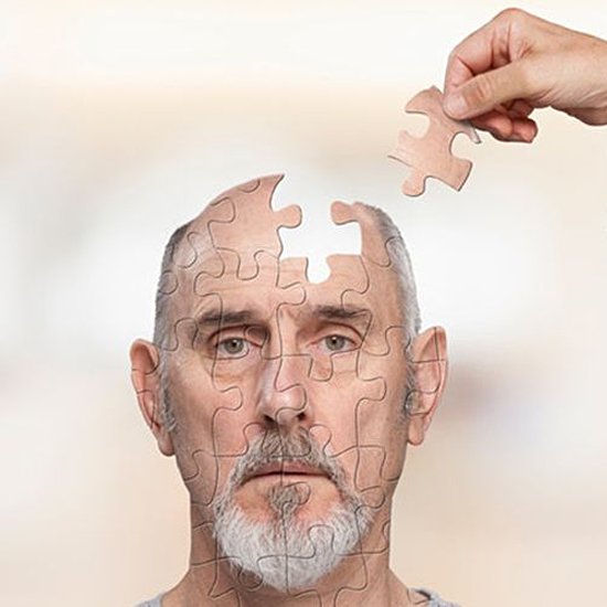 Болезнь Альцгеймера: диагностика с помощью анализа крови
