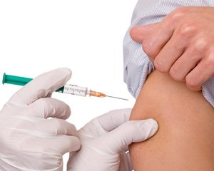 Вакцины против COVID-19: ведутся переговоры относительно ускорения их поставок